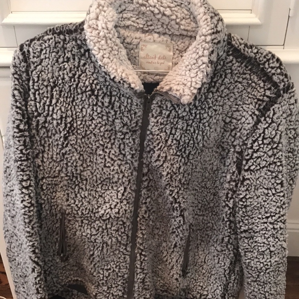 Fuzzy jacket true grit by Altard state